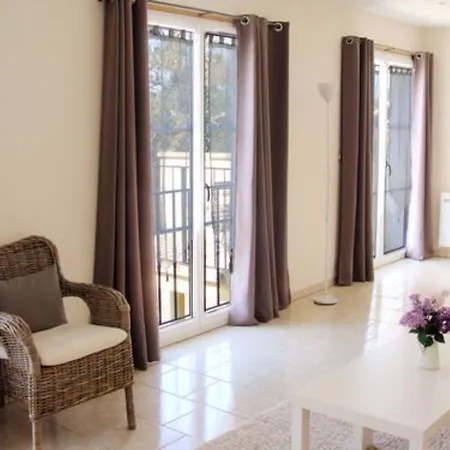 Le Haut-val Résidences 4* Belleme