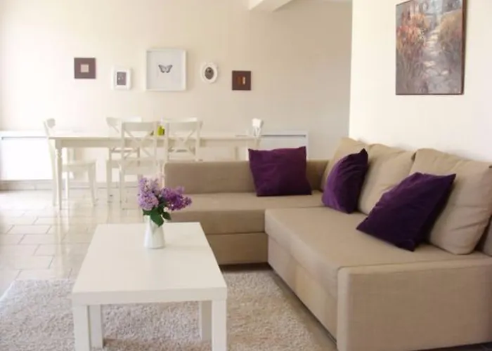 Le Haut-val Residences Aparthotel Belleme