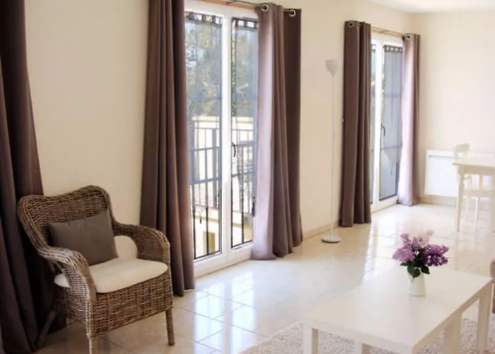 Le Haut-val Résidences 4* Belleme